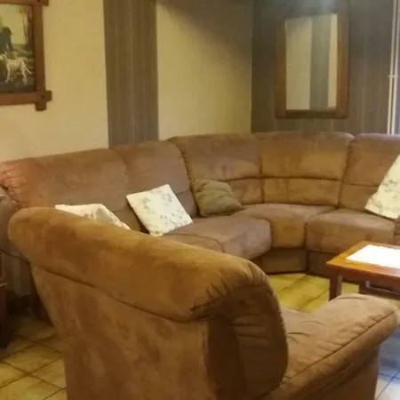 Chez Francoise Et Jean Rochefort